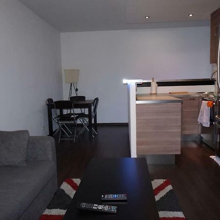 F1 De 36M2 Avec Terrasse Et Parking Privatif. Apartment La Roquette-sur-Siagne Exterior photo
